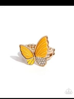 Fluttering Fidelity Paparazzi Yellow Butterfly Ring Gold and Clear Rhinestones